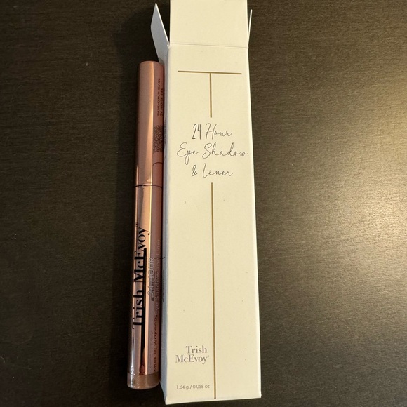 Trish McEvoy 24 Hour Eye Shadow & Liner Rose Quartz .058 oz Full Size NIB - Picture 1 of 4